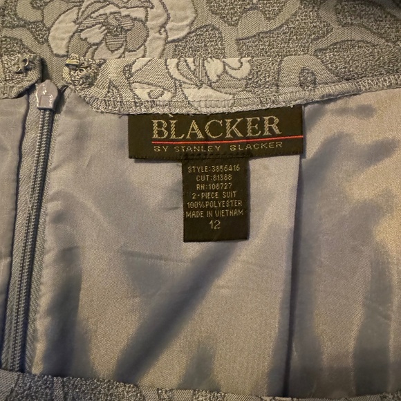 Jacket and skirt set - Picture 7 of 8